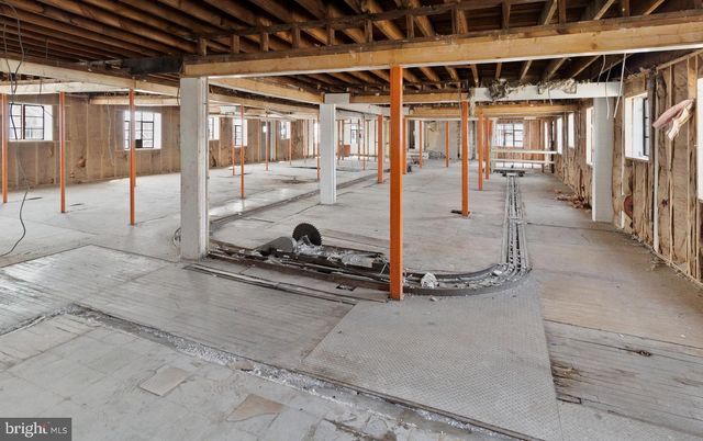 300 W INDUSTRIAL BLVD, Cumberland, MD 21502