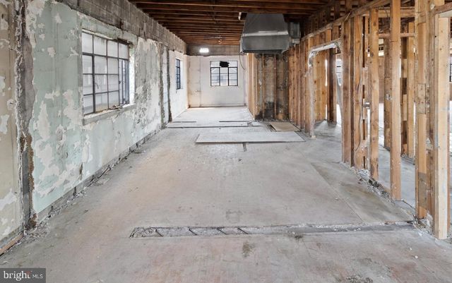 300 W INDUSTRIAL BLVD, Cumberland, MD 21502