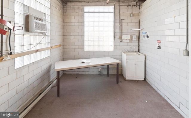 300 W INDUSTRIAL BLVD, Cumberland, MD 21502