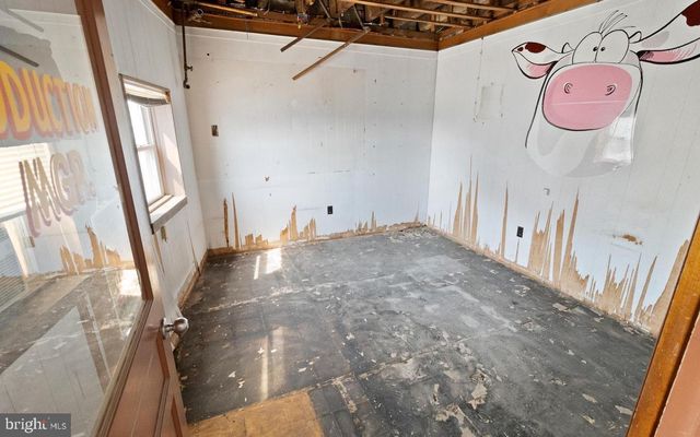 300 W INDUSTRIAL BLVD, Cumberland, MD 21502