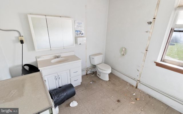 300 W INDUSTRIAL BLVD, Cumberland, MD 21502