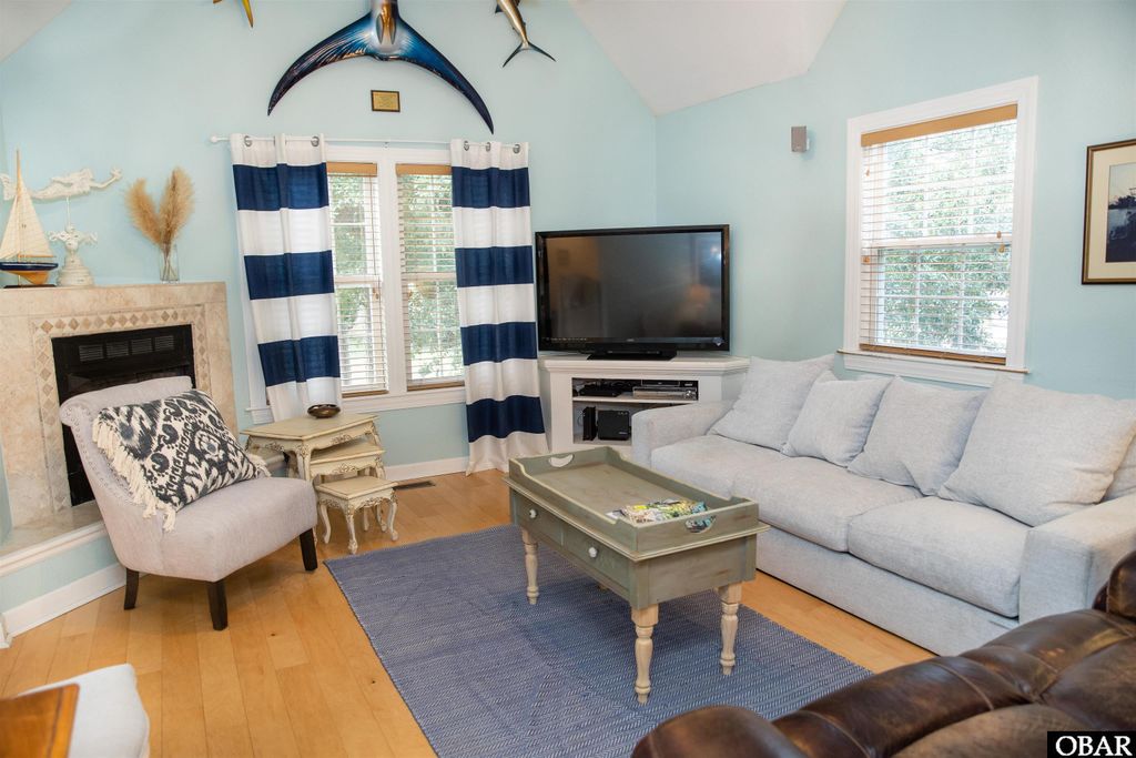 Image 4 of property listing at 207 W Barnes Street Lot 4, Nags Head, NC 27959