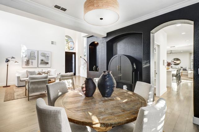 300 Alwoodley Ct, Roseville, CA 95678