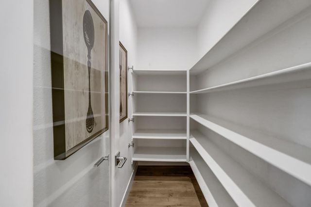 300 Alwoodley Ct, Roseville, CA 95678