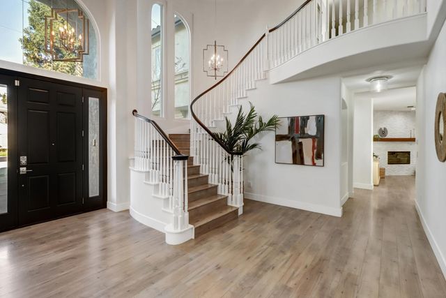 300 Alwoodley Ct, Roseville, CA 95678