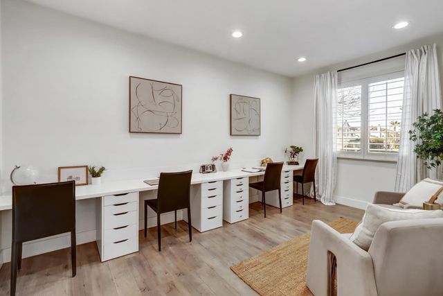 300 Alwoodley Ct, Roseville, CA 95678