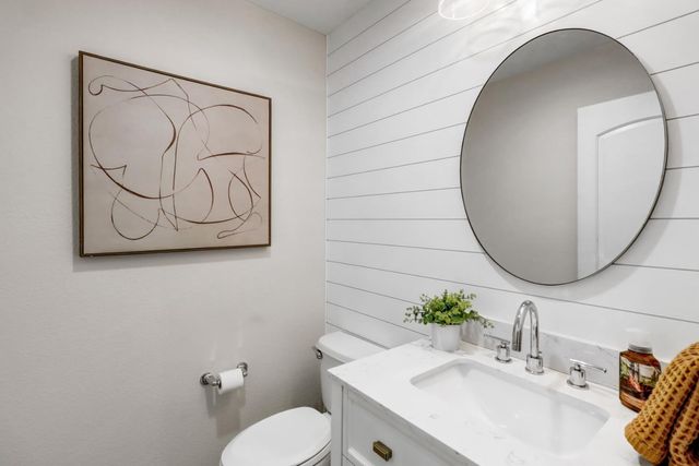 300 Alwoodley Ct, Roseville, CA 95678