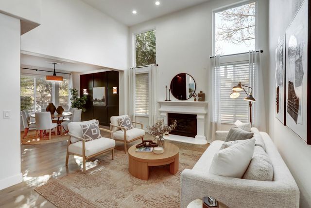 300 Alwoodley Ct, Roseville, CA 95678