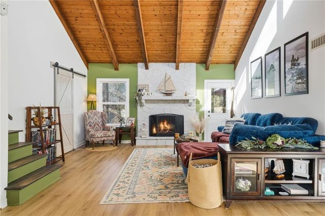 3981 Lookout Point Drive, Marietta, GA 30066