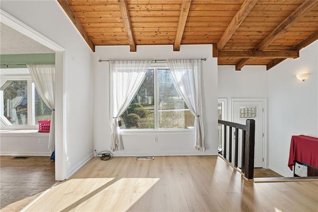 3981 Lookout Point Drive, Marietta, GA 30066