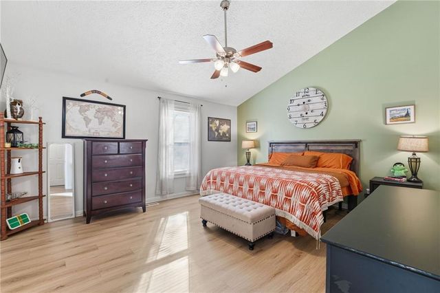 3981 Lookout Point Drive, Marietta, GA 30066