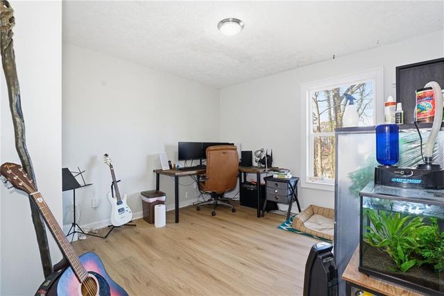 3981 Lookout Point Drive, Marietta, GA 30066