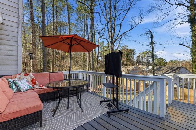 3981 Lookout Point Drive, Marietta, GA 30066