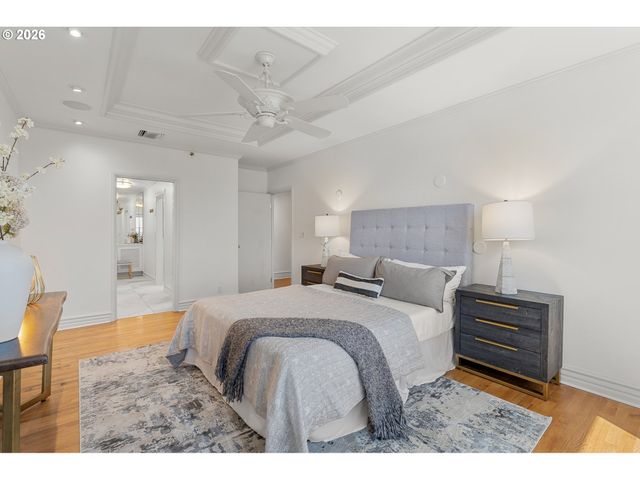 1414 Sw 3RD Ave 2001, Portland, OR 97201