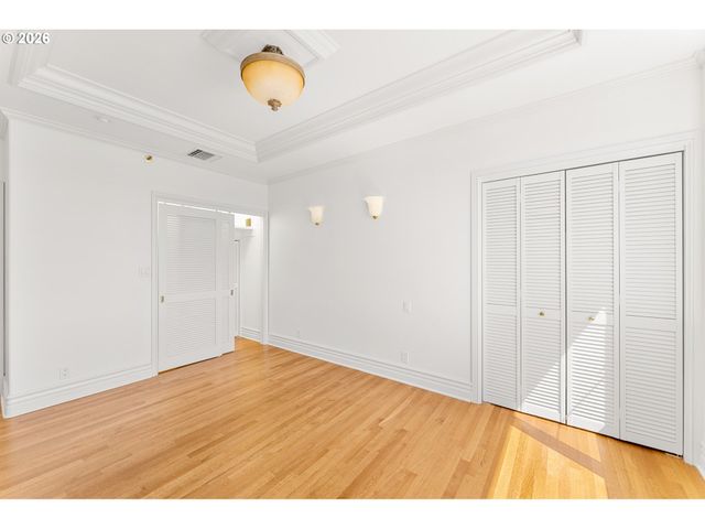 1414 Sw 3RD Ave 2001, Portland, OR 97201