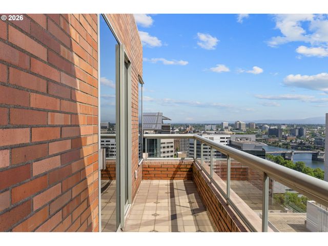1414 Sw 3RD Ave 2001, Portland, OR 97201