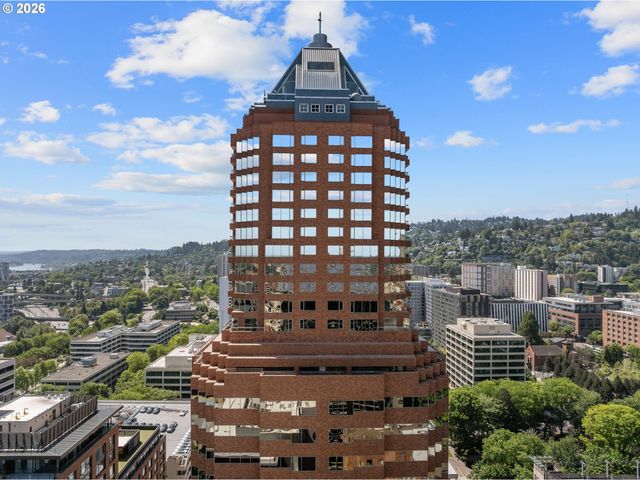 1414 Sw 3RD Ave 2001, Portland, OR 97201