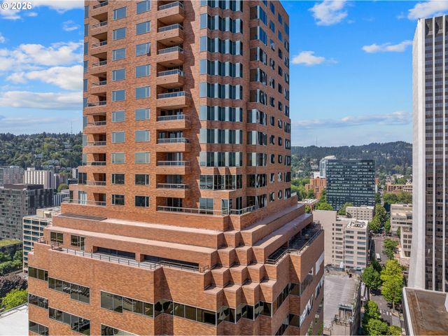 1414 Sw 3RD Ave 2001, Portland, OR 97201