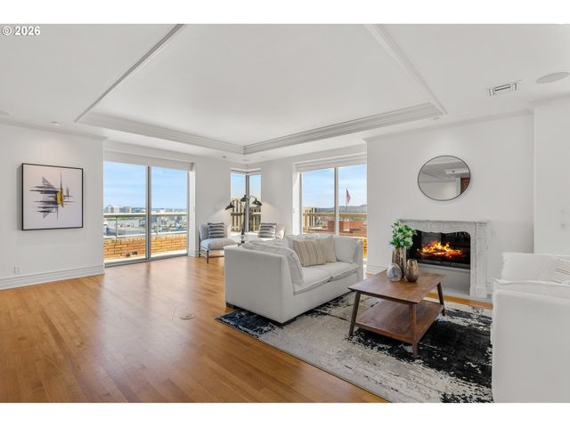 1414 Sw 3RD Ave 2001, Portland, OR 97201