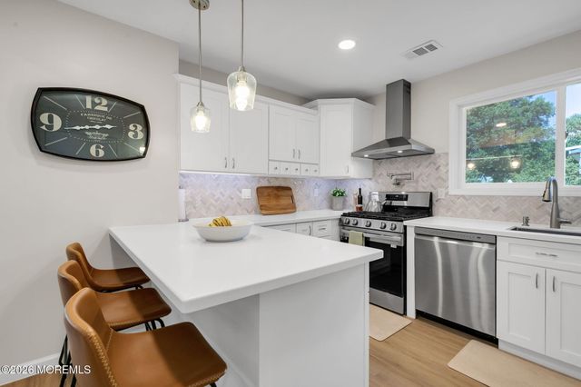 27 Passaic Street, North Middletown, NJ 07758