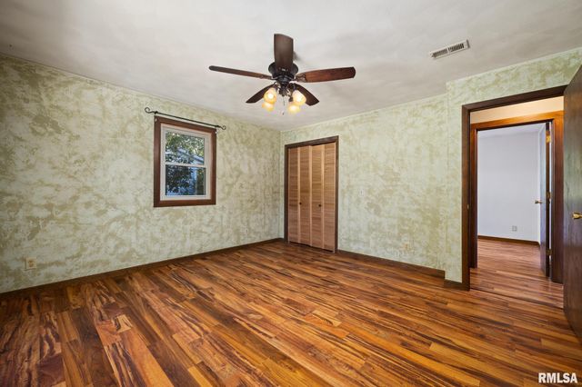 719 Schilpp Court, Hopedale, IL 61747