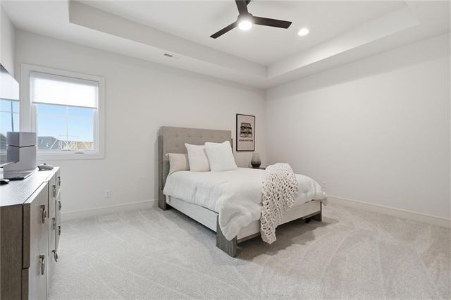 17028 Parkhill Street, Overland Park, KS 66221