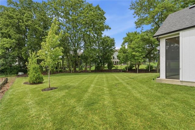 17028 Parkhill Street, Overland Park, KS 66221