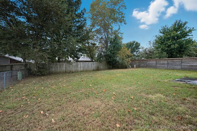598 W 147th Place S, Glenpool, OK 74033