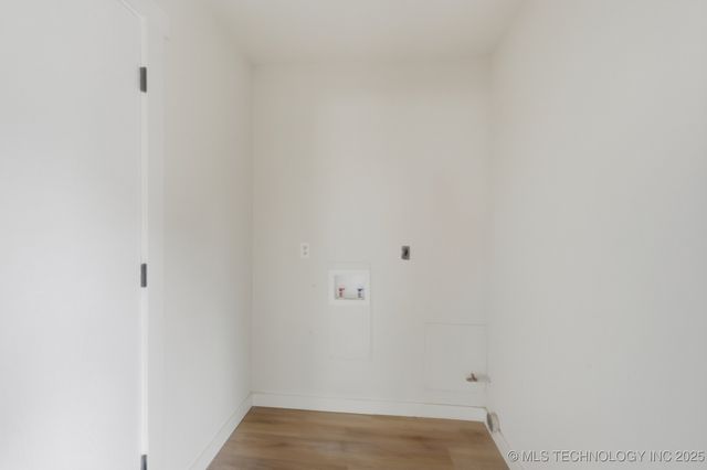 598 W 147th Place S, Glenpool, OK 74033