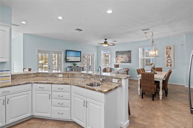 7005 HOLMES BOULEVARD, Holmes Beach, FL 34217
