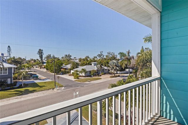 7005 HOLMES BOULEVARD, Holmes Beach, FL 34217