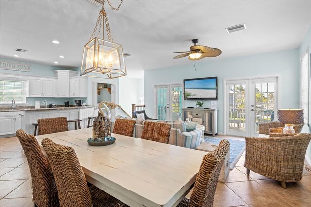 7005 HOLMES BOULEVARD, Holmes Beach, FL 34217