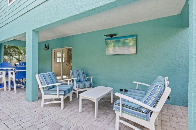 7005 HOLMES BOULEVARD, Holmes Beach, FL 34217