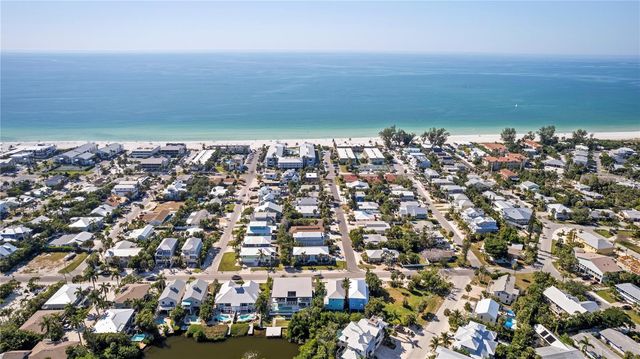 7005 HOLMES BOULEVARD, Holmes Beach, FL 34217