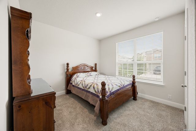 14035 Nolan Falls, San Antonio, TX 78253