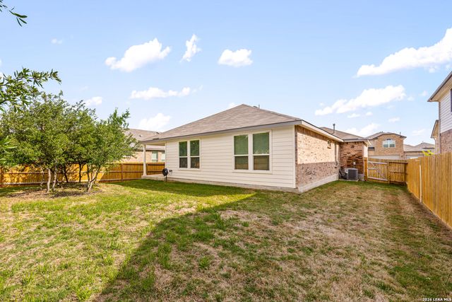 14035 Nolan Falls, San Antonio, TX 78253