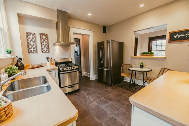 332 Mount Vernon Avenue, Rochester, NY 14620