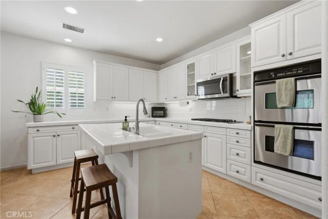 1451 Cole Lane, Upland, CA 91784
