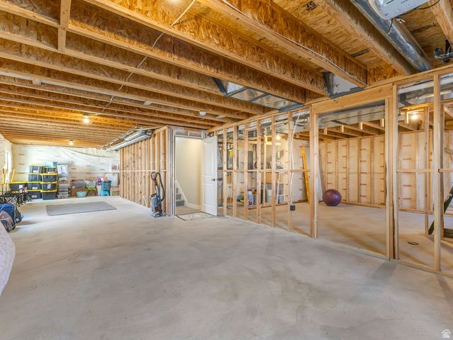 573 S MAXWELL DR, Grantsville, UT 84029