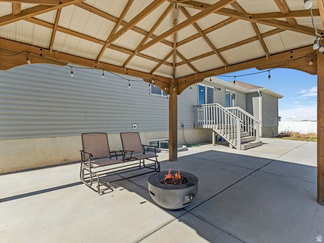 573 S MAXWELL DR, Grantsville, UT 84029