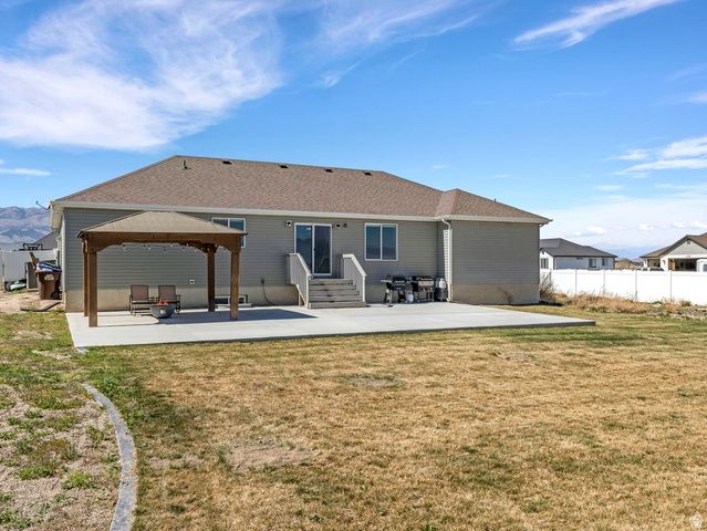 573 S MAXWELL DR, Grantsville, UT 84029