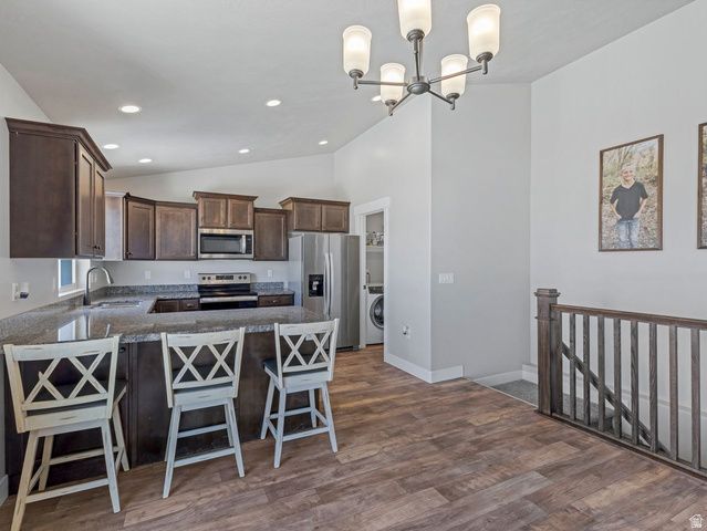 573 S MAXWELL DR, Grantsville, UT 84029