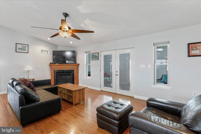 810 ARROWHEAD TRL, Cumberland, MD 21502