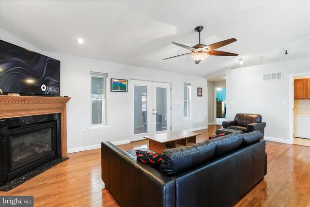 810 ARROWHEAD TRL, Cumberland, MD 21502