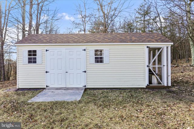 810 ARROWHEAD TRL, Cumberland, MD 21502