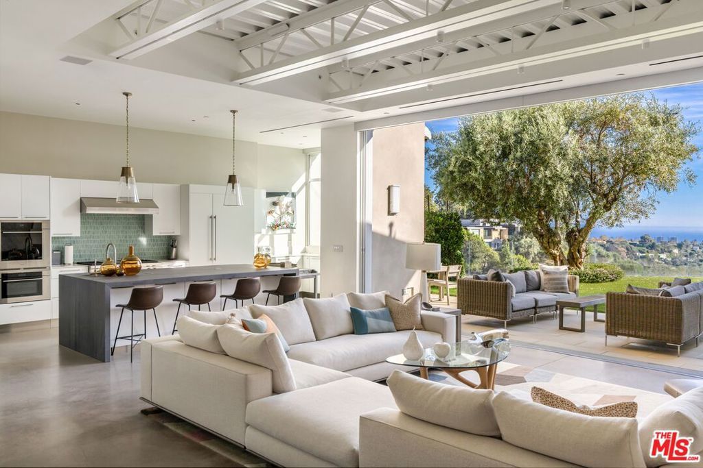 1550 Casale Road, Pacific Palisades, CA 90272 — photo 3