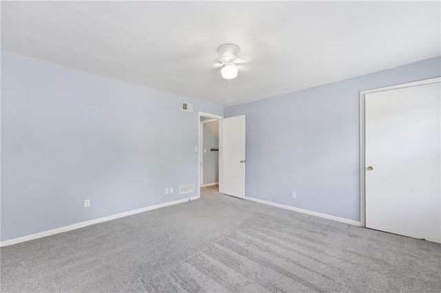 812 Cedar Street, Pleasant Hill, MO 64080