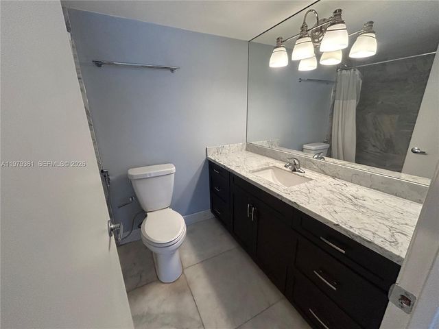 18031 Biscayne Blvd 904, Aventura, FL 33160