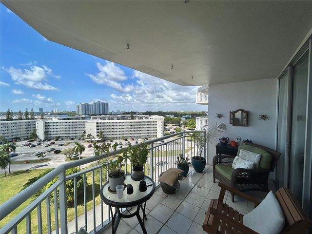 18031 Biscayne Blvd 904, Aventura, FL 33160