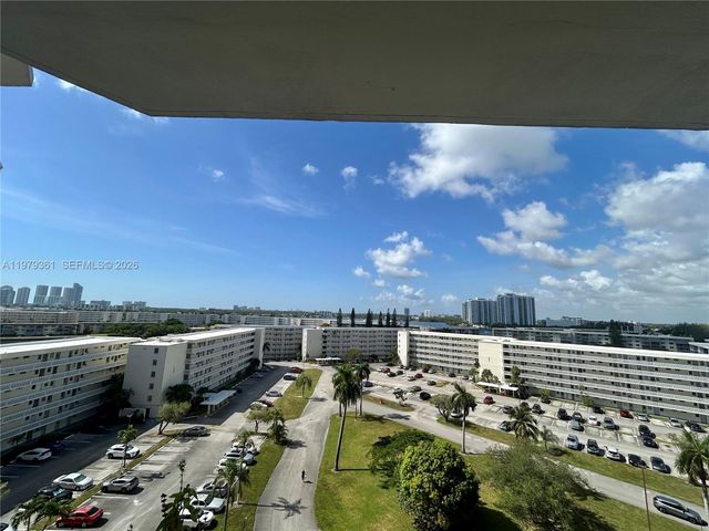 18031 Biscayne Blvd 904, Aventura, FL 33160